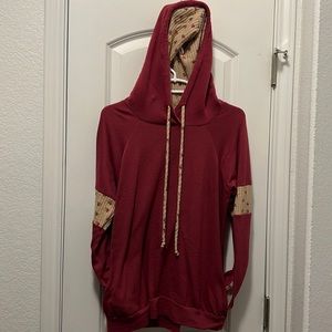 Cute pullover hoodie with floral print size M